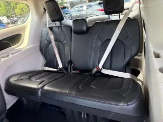 Chrysler Pacifica 2023 Touring L 4dr Mini-Van