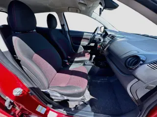 Mitsubishi Mirage 2023 Edición Negra 4p Hatchback