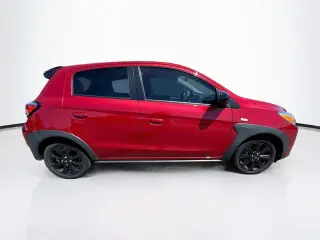 Mitsubishi Mirage 2023 Edición Negra 4p Hatchback