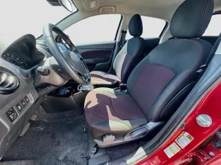 Mitsubishi Mirage 2023 Edición Negra 4p Hatchback
