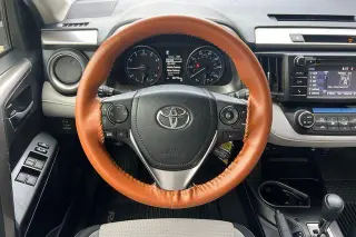 Toyota RAV4 2018 XLE SUV 4 puertas