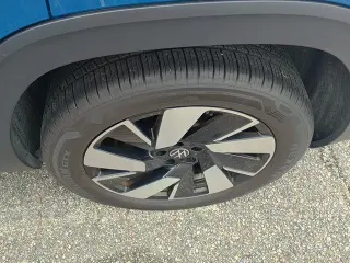 Volkswagen Atlas Cross Sport 2025 SE 4dr SUV con Tecnología