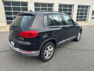 Volkswagen Tiguan 2017 AWD 2.0T S 4Motion SUV 4 puertas