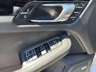 Porsche Macan 2024 AWD 4dr SUV