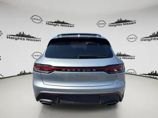 Porsche Macan 2024 AWD 4dr SUV