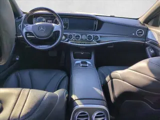 Clase S Mercedes-Benz 2017 S 550 4p Sedan