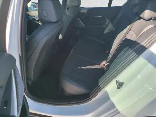 BMW i5 2024 eDrive40 4p Puertas Sedán