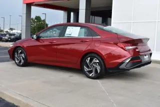 Hyundai ELANTRA 2024 Limited 4dr Sedan