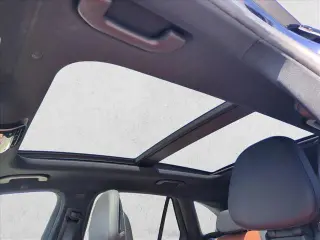 Mercedes-Benz GLC 2023 GLC 300 SUV de 4 puertas
