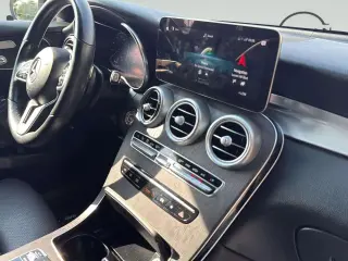 Mercedes-Benz GLC 2021 AWD GLC 300 4MATIC 4dr SUV