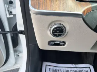 Clase C Mercedes-Benz 2025 AWD C 300 4MATIC Sedán 4p.