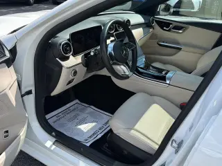 Clase C Mercedes-Benz 2025 AWD C 300 4MATIC Sedán 4p.