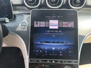Sedán de 4 puertas Mercedes-Benz Clase C 2025 AWD C 300 4MATIC