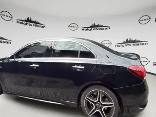 Mercedes-Benz Clase A 2021 AWD AMG A 35 4MATIC 4dr Sedán