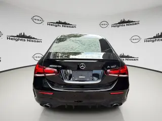 Mercedes-Benz Clase A 2021 AWD AMG A 35 4MATIC 4dr Sedán