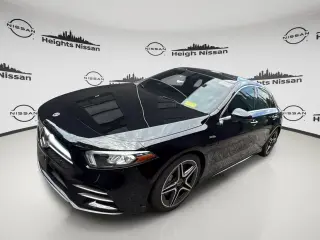 Mercedes-Benz Clase A 2021 AWD AMG A 35 4MATIC 4dr Sedán