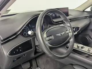 Genesis GV70 2025 AWD 2.5T Standard 4dr SUV