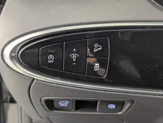 Genesis GV70 2025 AWD 2.5T Standard 4dr SUV