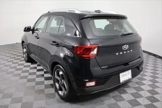 Hyundai VENUE 2024 SEL 4p Crossover