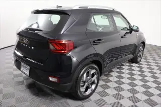 Hyundai VENUE 2024 SEL 4p Crossover