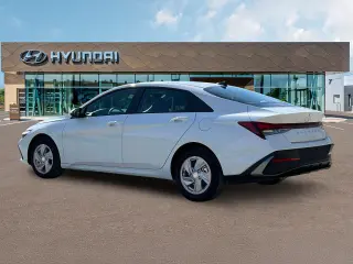Hyundai ELANTRA 2024 SE 4dr Sedán