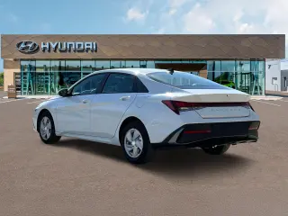 Hyundai ELANTRA 2024 SE 4dr Sedán
