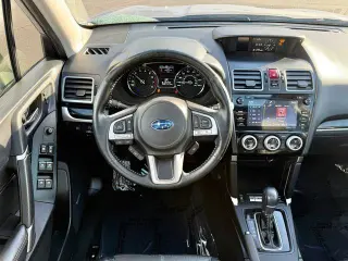 Subaru Forester 2017 AWD 2.5i Touring 4dr Wagon