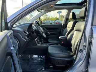 Subaru Forester 2017 AWD 2.5i Touring 4dr Wagon