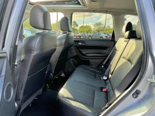 Subaru Forester 2017 AWD 2.5i Touring 4dr Wagon
