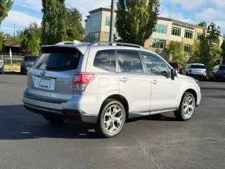 Subaru Forester 2017 AWD 2.5i Touring 4dr Wagon