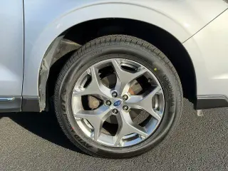 Subaru Forester 2017 AWD 2.5i Touring 4dr Wagon