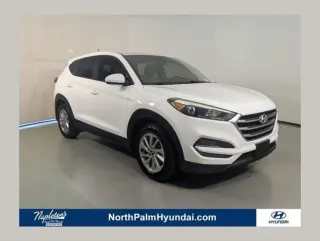 Hyundai TUCSON 2018 TRACCIÓN EN LAS CUATRO RUEDAS SE 4p SUV