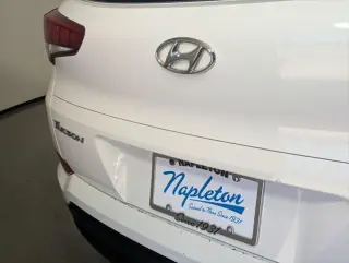 Hyundai TUCSON 2018 TRACCIÓN EN LAS CUATRO RUEDAS SE 4p SUV