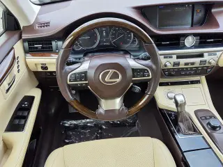 Lexus ES 350 2016 4p Sedana
