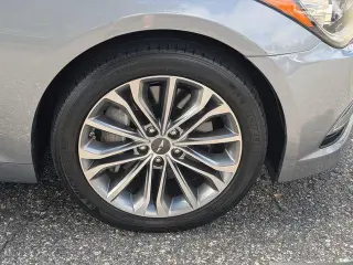 Genesis G80 2017 3.8 4p Sedana