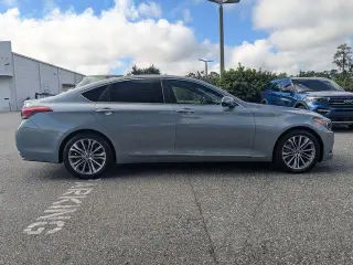 Genesis G80 2017 3.8 4p Sedana