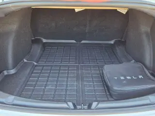 Tesla Modelo 3 2023 Sedán 4p