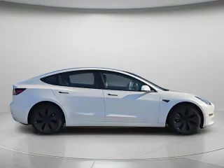Tesla Modelo 3 2023 Sedán 4p