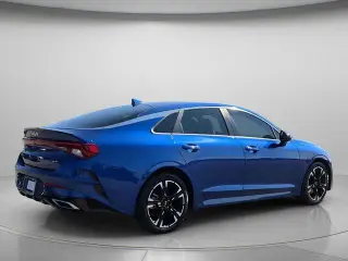 Kia K5 2022 GT-Line 4p Sedano