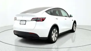 Tesla Model Y 2023 AWD 4 puertas crossover