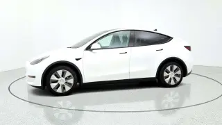 Tesla Model Y 2023 AWD 4 puertas crossover