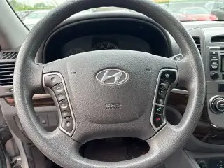 Hyundai SANTA FE 2011 AWD GLS 4 SUV (I4)
