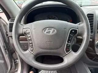 Hyundai SANTA FE 2011 AWD GLS 4 SUV (I4)