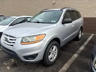 Hyundai SANTA FE 2011 AWD GLS 4 SUV (I4)