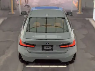 Sedán BMW 3 Series 2026 330i 4 puertas