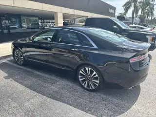 Lincoln MKZ 2020 Reserve 4dr Sedán