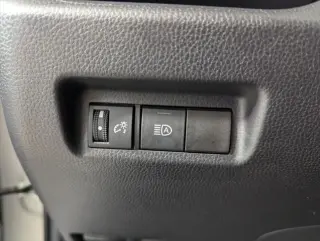 Toyota RAV4 2025 XLE 4p SUV