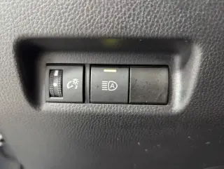 Toyota RAV4 2025 XLE 4dr SUV