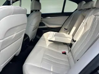 Serie 5 BMW 2019 540i Sedán 4p