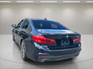 Serie 5 BMW 2019 540i Sedán 4p